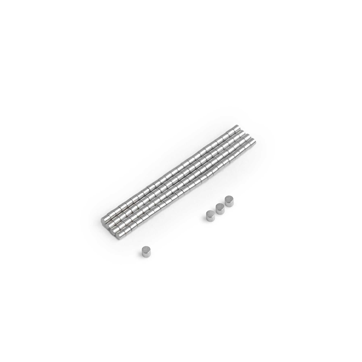 1x1 mm, eng kichik{2}}yuqori samaradorlik N52 neodimiy magnit